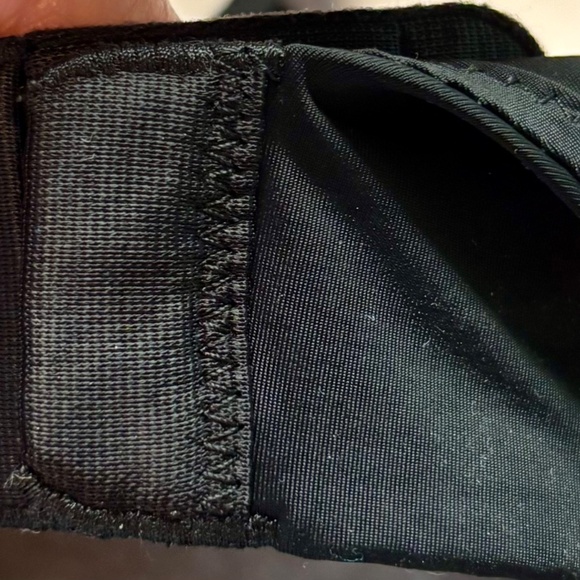 Black Voctorias Secret T-shirt Bra - Picture 4 of 7